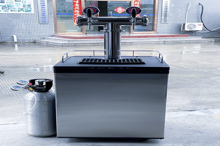 扎啤机设备的清洗方法有哪些 健康饮用啤酒的健康方法是什么 扎啤机设备的清洗方法有哪些 健康饮用啤酒的健康方法是什么