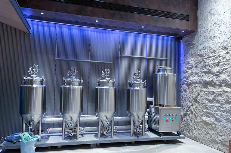 自酿鲜酿啤酒设备 自酿鲜酿啤酒设备