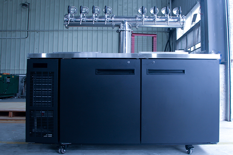 什么是啤酒设备一体机 啤酒设备一体机和分体机优劣势是什么